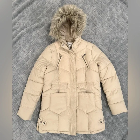 Fashion Nova Puffer Jacket | Women’s XS | Cream | Faux Fur Hood - Picture 1 of 6